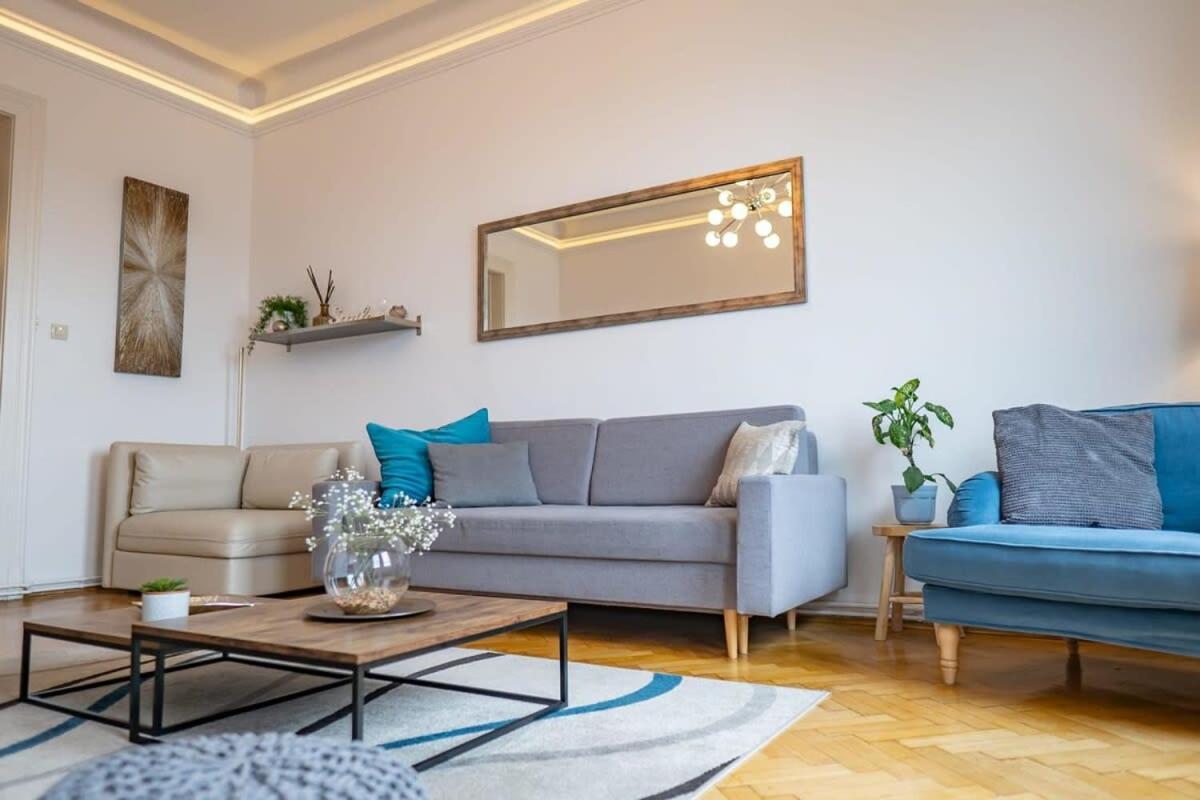 Chic Central Flat With River View بودابست المظهر الخارجي الصورة